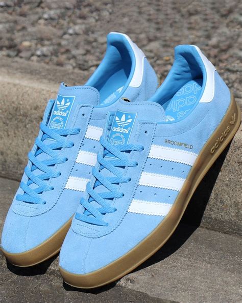 adidas blue shoes for women.